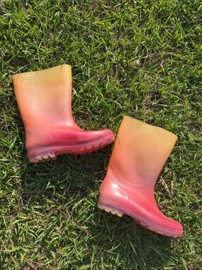 Kids Ombre Yellow to Pink Rain Boots
